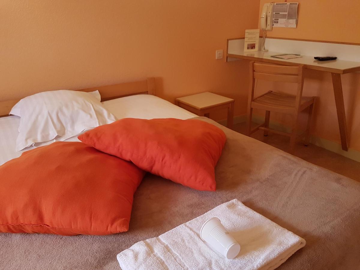 Hotel Le Bretagne Louvigné-de-Bais Εξωτερικό φωτογραφία