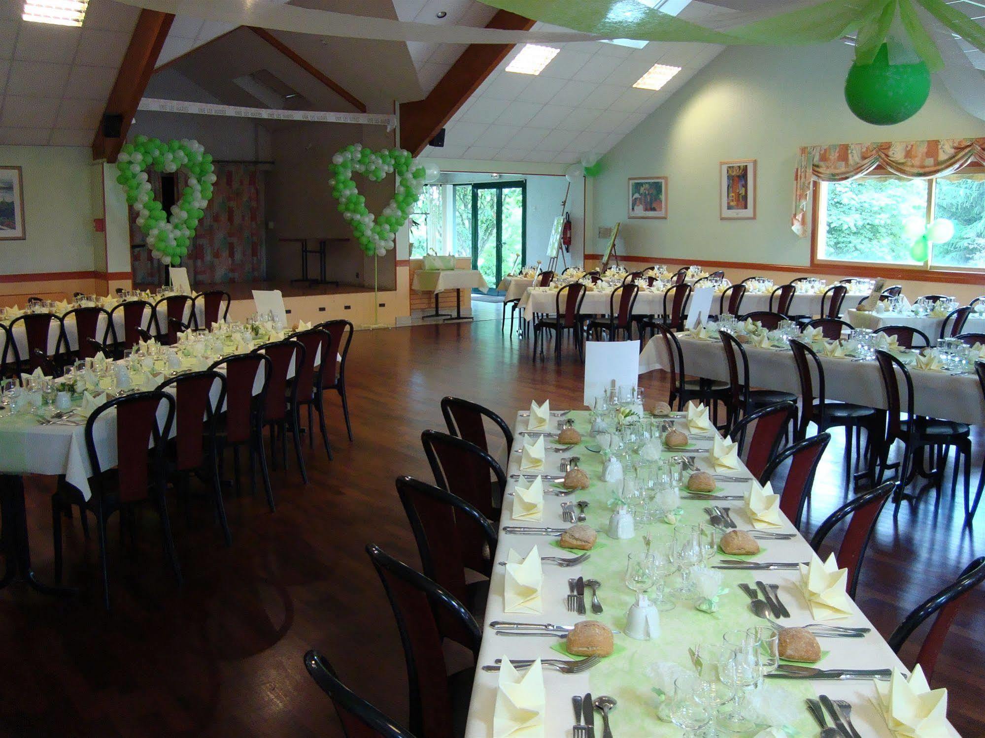 Hotel Le Bretagne Louvigné-de-Bais Εξωτερικό φωτογραφία